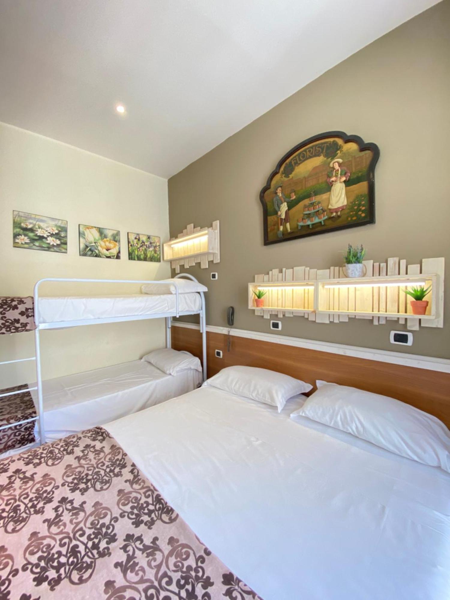 Hotel Europeo Napoli الغرفة الصورة
