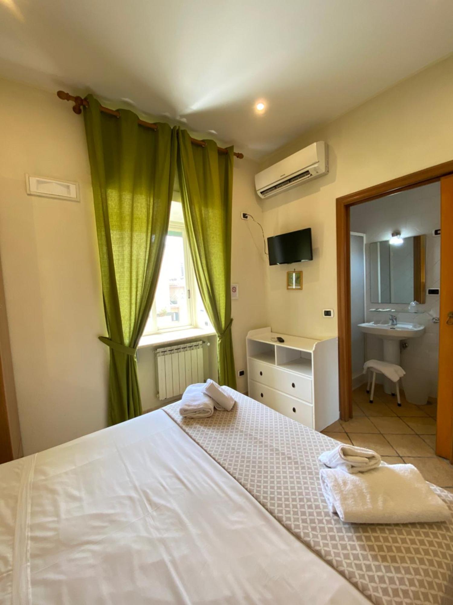 Hotel Europeo Napoli الغرفة الصورة