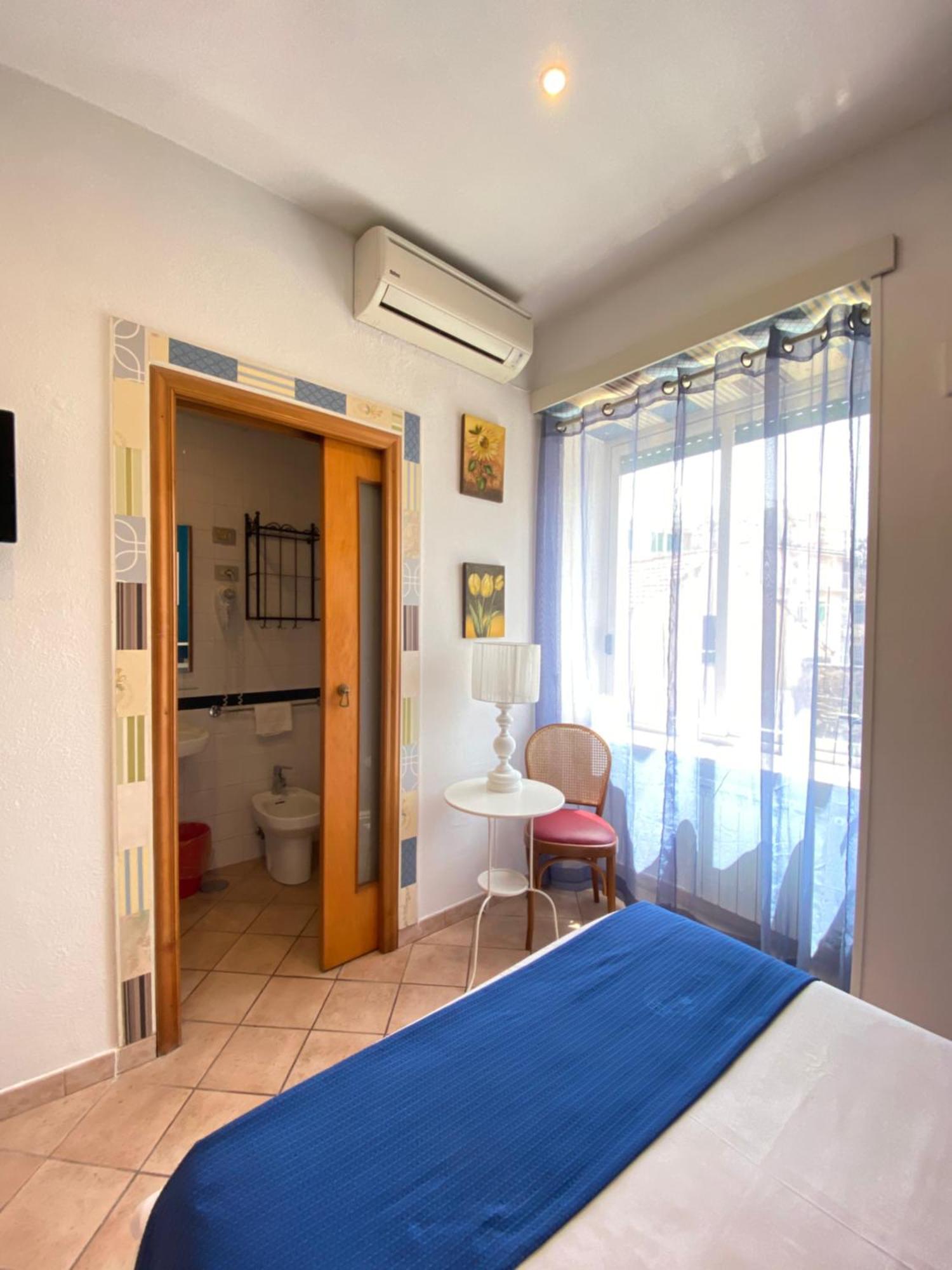Hotel Europeo Napoli الغرفة الصورة