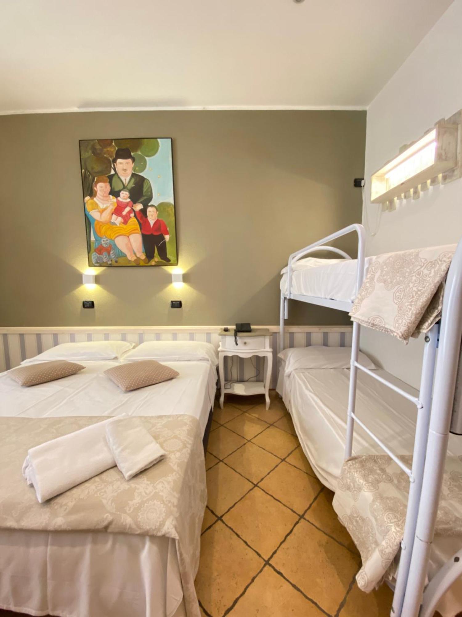 Hotel Europeo Napoli الغرفة الصورة
